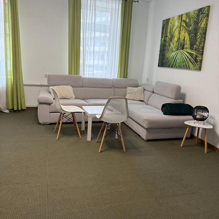 Studio Standard Zielona Góra Buitenkant foto